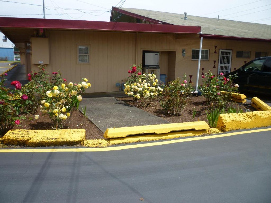 Budget Inn Motel Woodburn Exterior foto