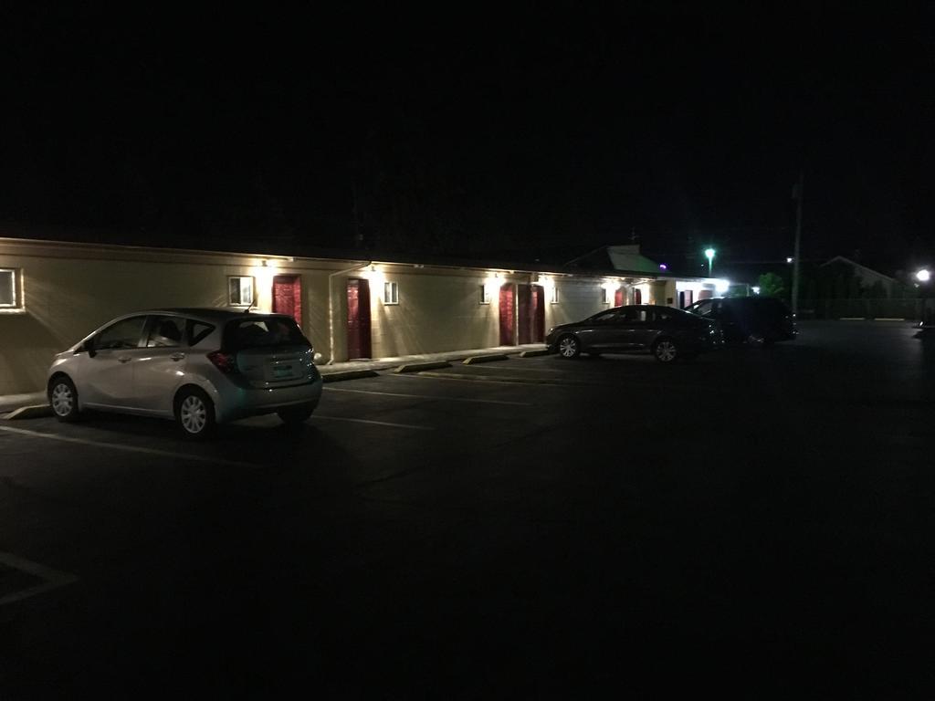 Budget Inn Motel Woodburn Exterior foto