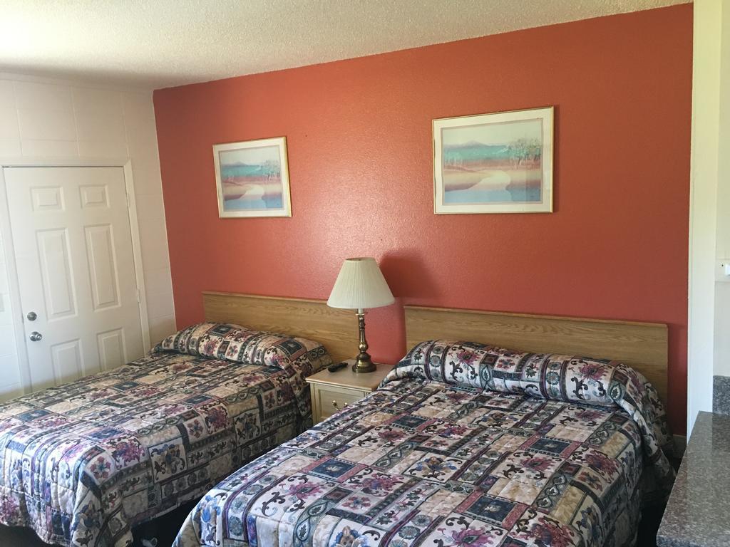 Budget Inn Motel Woodburn Exterior foto